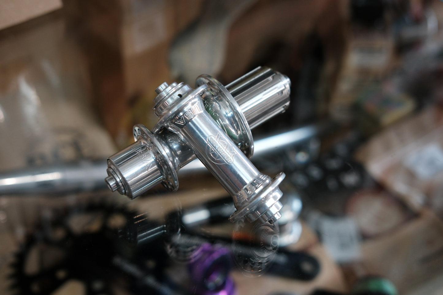 【USED】WHITE INDUSTRIES T11  Hub F&R Set